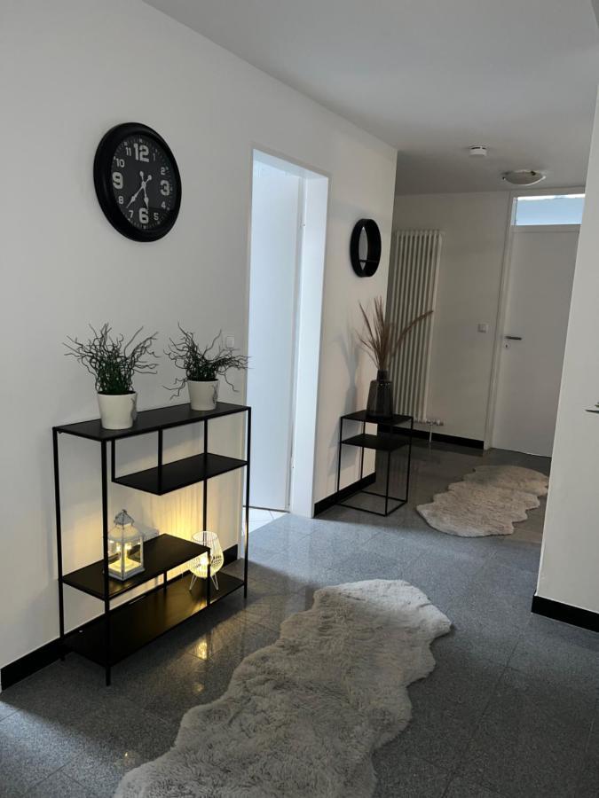 Apartment By Harbali Шуторф Екстериор снимка